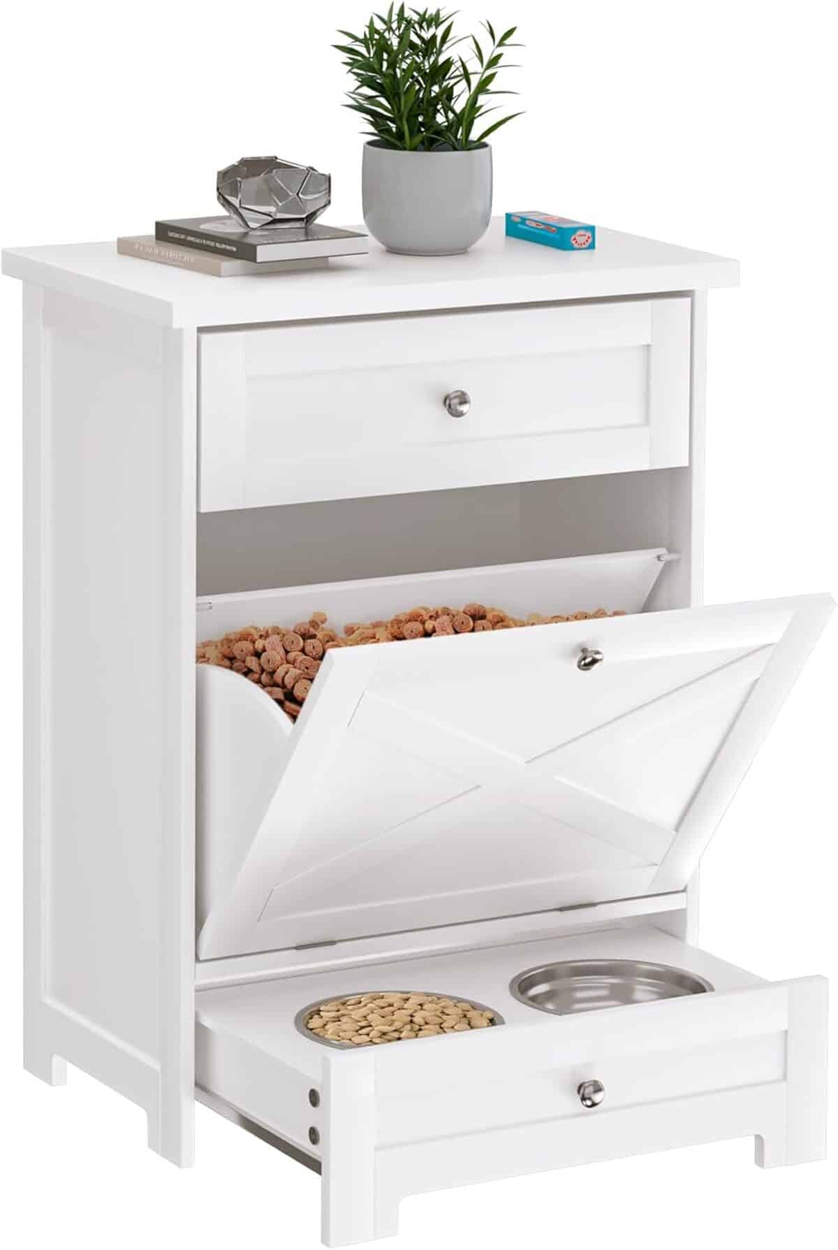Test : station d'alimentation pour chien avec rangement caché