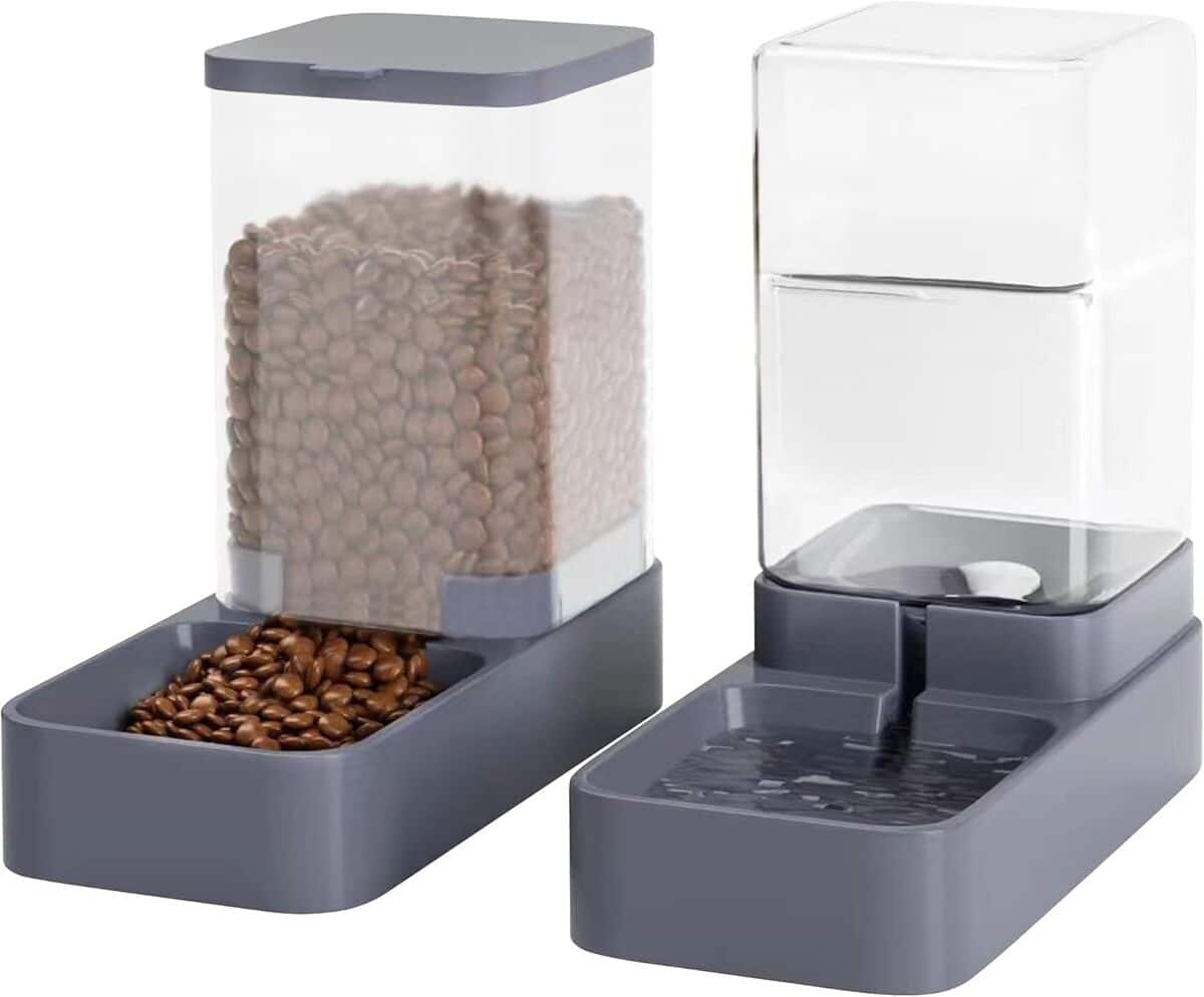 Test du distributeur automatique Tokenkuko : eau et nourriture pour animaux
