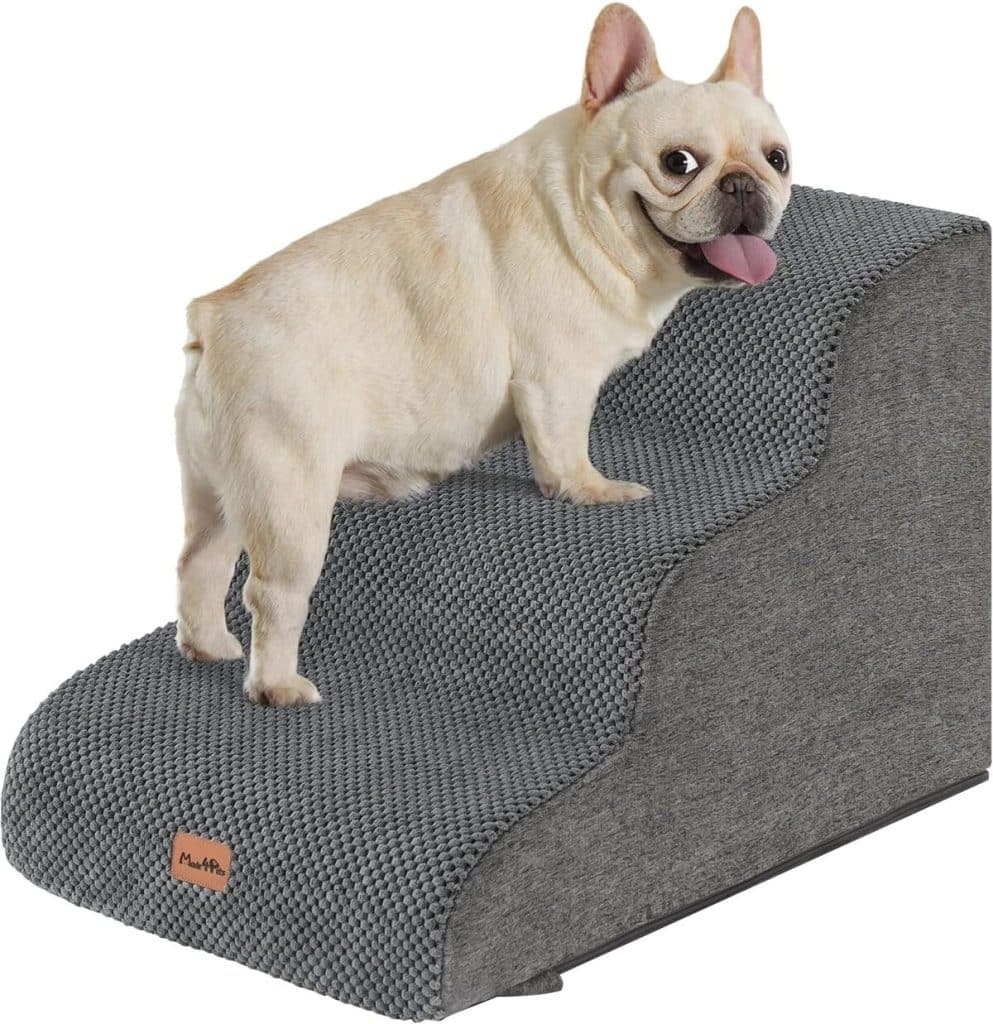 Test : made4pets rampe d'escalier en mousse pour petits chiens et chats